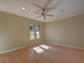 3200 Maywood Ave in Austin, TX - Building Photo - Building Photo