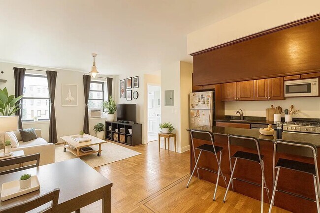 101 E 116th St in New York, NY - Building Photo - Building Photo