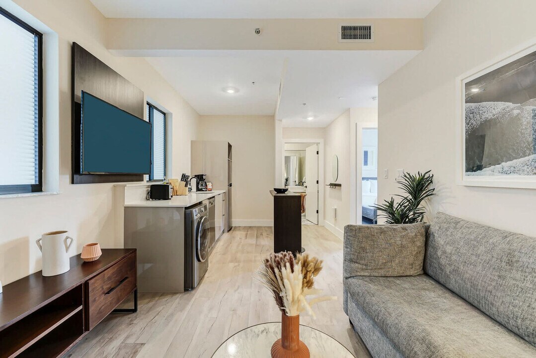 3031 NE 4th Ave in Miami, FL - Building Photo