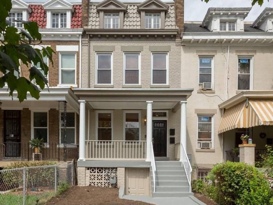 4006 7th St NW in Washington, DC - Foto de edificio
