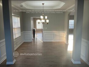 628 Needle Rush Cir in Locust Grove, GA - Foto de edificio - Building Photo