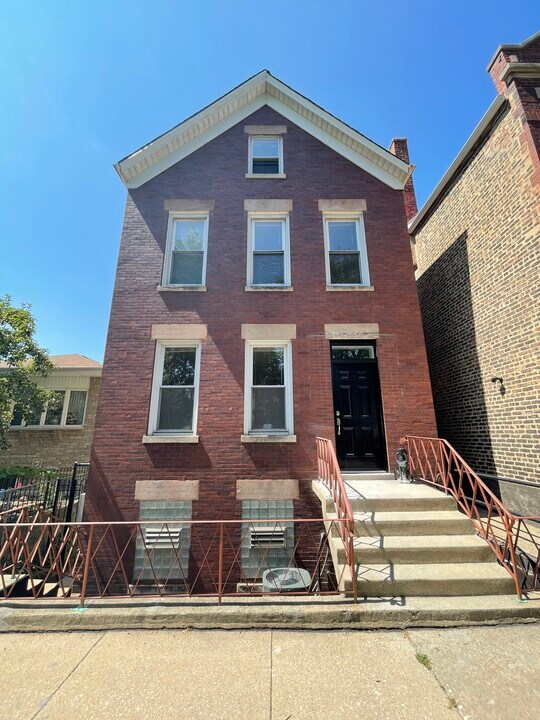 3338 S May St in Chicago, IL - Foto de edificio