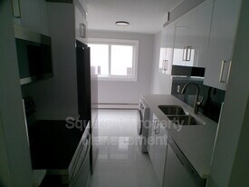 10726-10778 78 Ave NW in Edmonton, AB - Building Photo