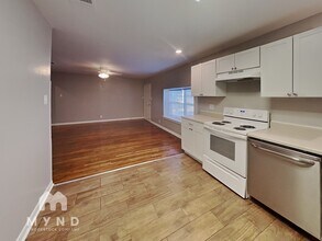 510 E University Ave in Waxahachie, TX - Building Photo - Building Photo