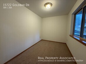 15722 Goldbar Dr in Gold Bar, WA - Building Photo - Building Photo
