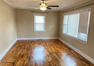 604 Odom Dr in Fayetteville, NC - Building Photo - Building Photo