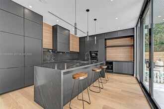 630 NE 82nd St in Miami, FL - Building Photo - Building Photo