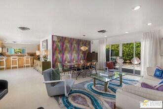 780 S Palo Verde Ave in Palm Springs, CA - Building Photo - Building Photo