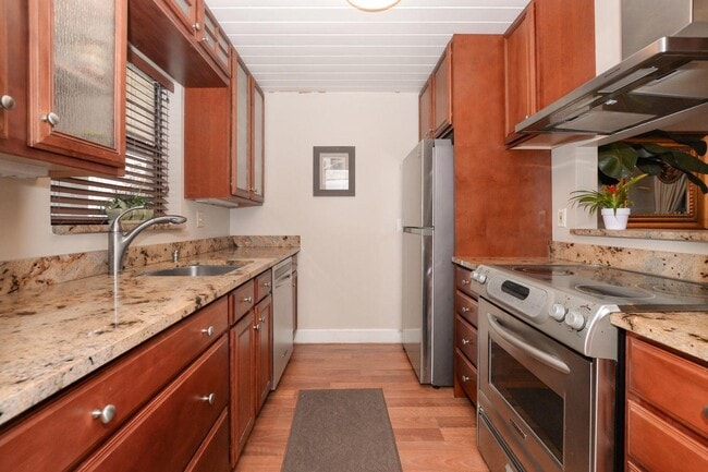 property at 2050 Oleander Blvd