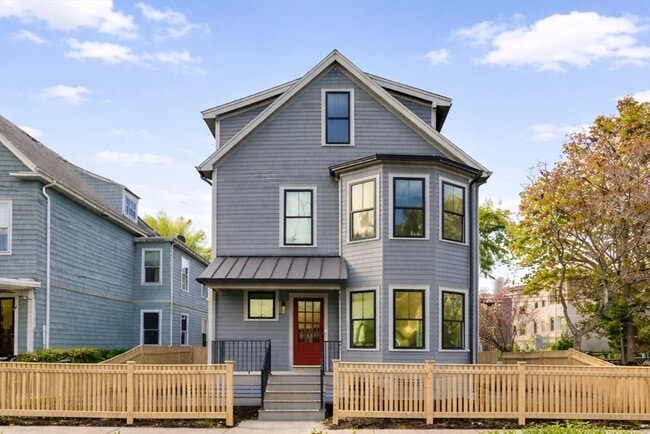 property at 315 Pearl St