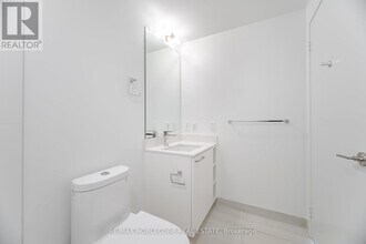 260 Malta Ave. in Brampton, ON - Building Photo - Building Photo