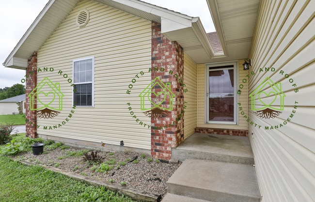 4012 W Ridgeview St in Battlefield, MO - Building Photo - Building Photo