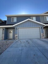 1587 S W Topaz Dr in Cedar City, UT - Building Photo