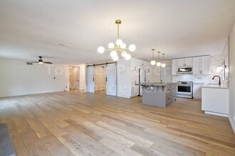 1304 San Pablo Ct in San Marcos, CA - Building Photo - Building Photo