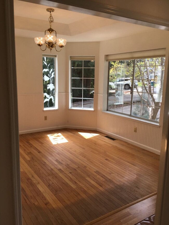 18862 Meadowlark Ct in Penn Valley, CA - Building Photo - Building Photo