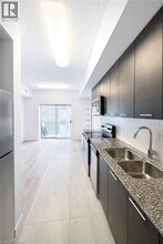 251 Hemlock St in Waterloo, ON - Building Photo - Building Photo