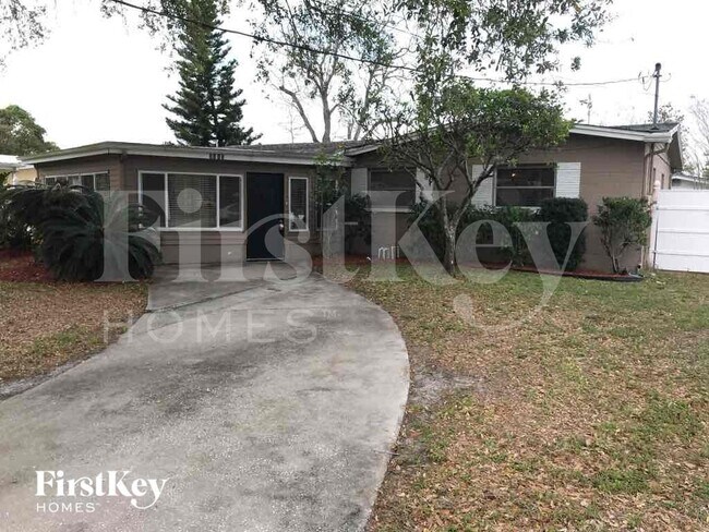 2316 Colby Ln, Unit C-224 in Tampa, FL - Building Photo - Building Photo