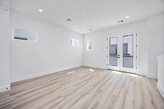 6735 Peerless St in Houston, TX - Building Photo - Building Photo