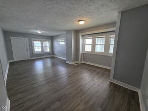 557 N Dearborn St in Indianapolis, IN - Building Photo - Building Photo
