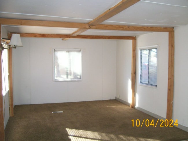 3098 Springhill Rd in Bozeman, MT - Foto de edificio - Building Photo