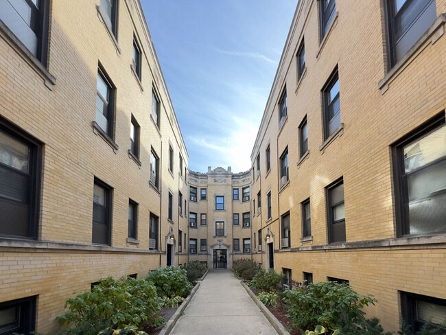 property at 436 W Belden