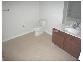 4102 Breakview Dr in Orlando, FL - Building Photo - Building Photo