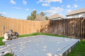 11016 Forest Shower in Live Oak, TX - Building Photo - Building Photo
