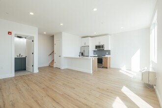 67 Dr Martin Luther King Jr Blvd in Newark, NJ - Building Photo - Building Photo