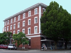 Julian Hotel in Corvallis, OR - Building Photo - Building Photo