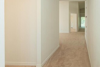 9559 Parker Pl Dr in Navarre, FL - Building Photo - Building Photo