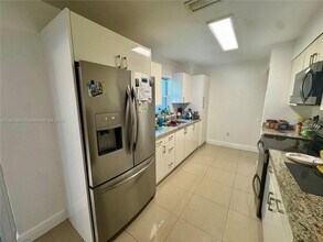 11906 SW 272nd Terrace in Homestead, FL - Building Photo - Building Photo