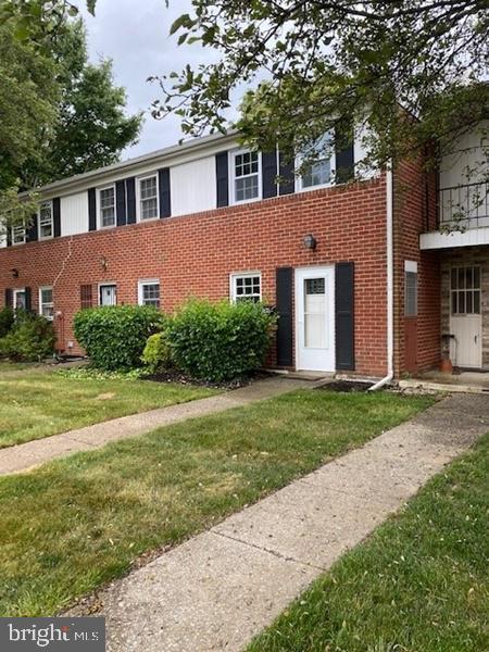 property at 754 Colony Dr