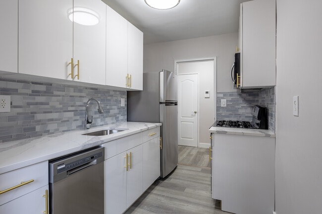 Hudson Ridge Apartments