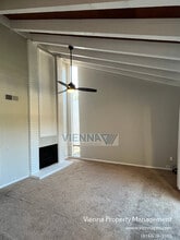 888 Woodside Ln E in Sacramento, CA - Building Photo - Building Photo