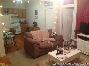 23 Egremont Rd, Unit 2 in Boston, MA - Building Photo - Building Photo