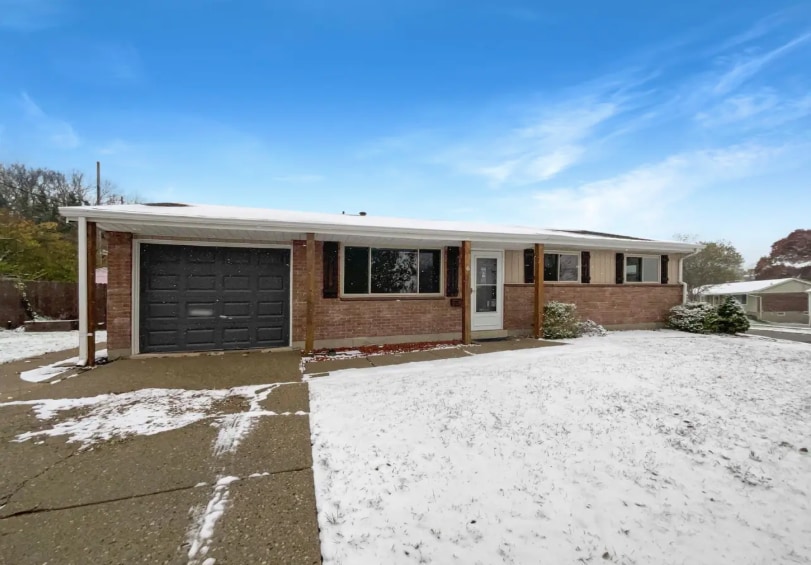 6 Twinbrook Dr in Hamilton, OH - Foto de edificio