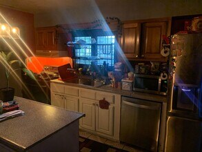 2012 Santa Rita Dr in Las Vegas, NV - Building Photo - Building Photo