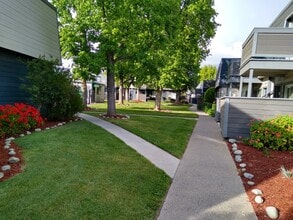 Hunters Landing in Marysville, CA - Foto de edificio - Building Photo