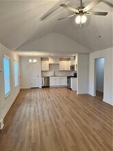 506 N Cresswell Dr in Fayetteville, AR - Building Photo - Building Photo