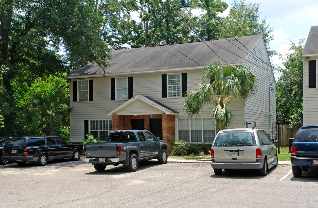 Woodward Trace Townhomes in Tallahassee, FL - Building Photo