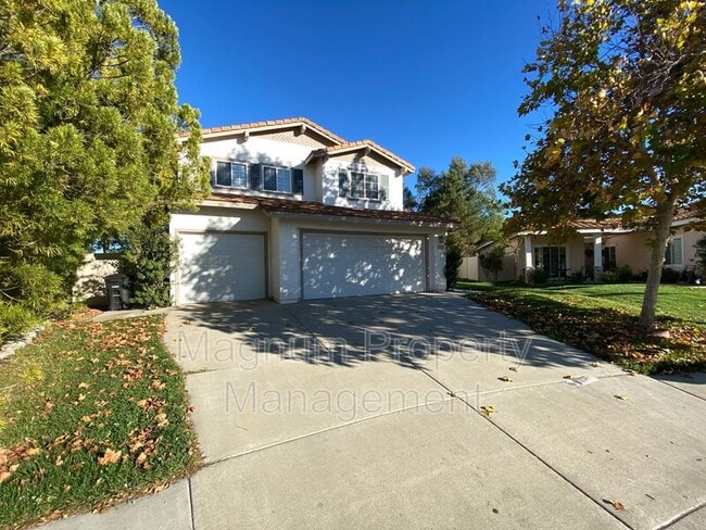 32405 Corte Palacio in Temecula, CA - Building Photo - Building Photo