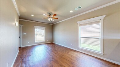 6902 Appomattox Dr in College Station, TX - Building Photo - Building Photo