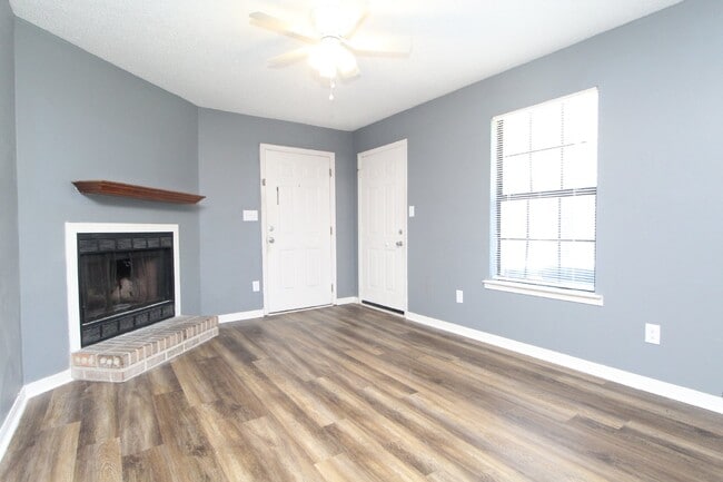 2993 Junction Rd in Cantonment, FL - Building Photo - Building Photo