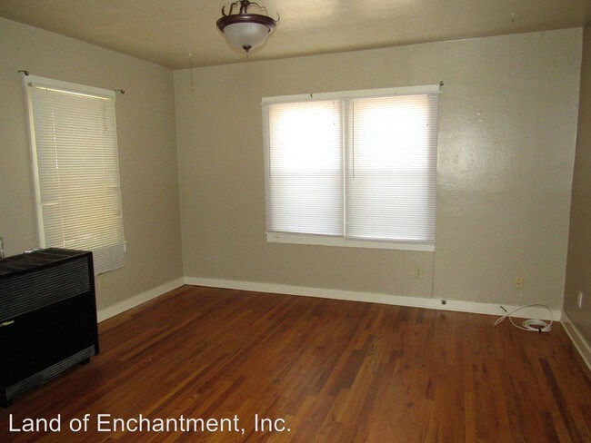 116 Maple St SE-Unit -#1 in Albuquerque, NM - Building Photo - Building Photo