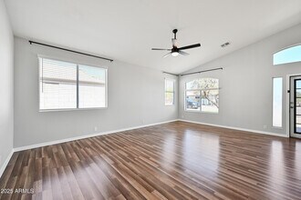 17848 N 15th St in Phoenix, AZ - Building Photo - Building Photo