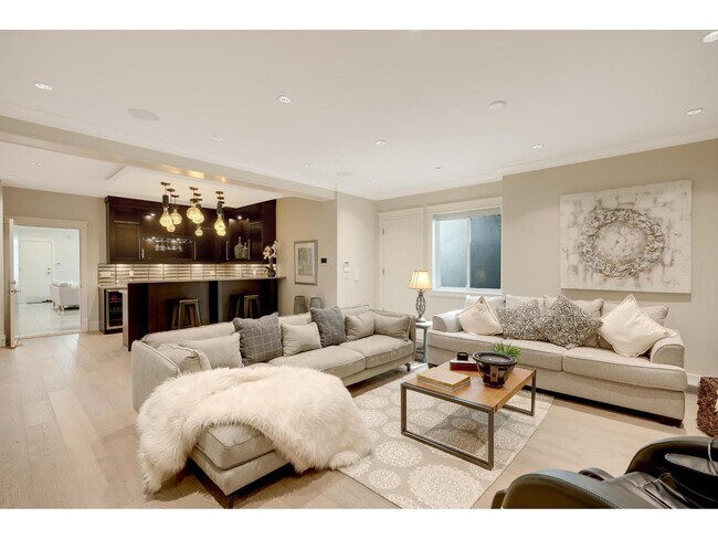 167XX McNair Dr in Surrey, BC - Building Photo - Building Photo