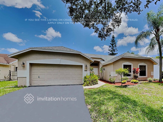 5112 NW 49th Ave