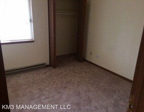 2842 Village Rd in Portage, WI - Building Photo - Building Photo