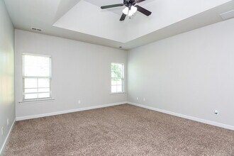 2674 Champion Hills Dr in Southaven, MS - Building Photo - Building Photo