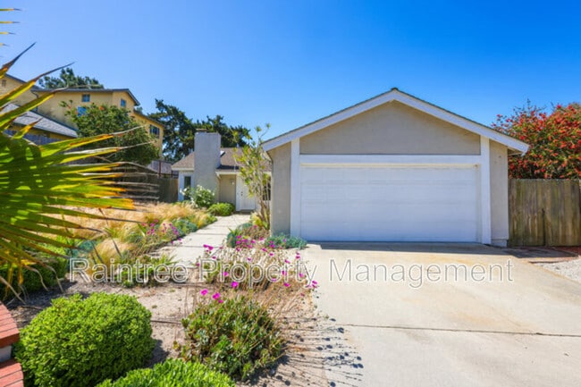 property at 1731 Rogue Isle Ct